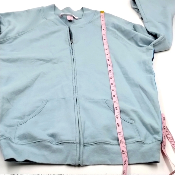 Victoria Secret Vintage Aque Blue size medium with shimmer blue striped side - Picture 9 of 13